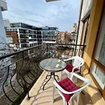 Apartment Dkapartments Diamond Bay Sunny Beach